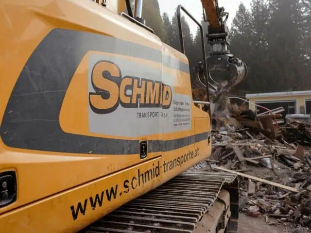 schmid_erdbau_job-portal_bagger_fahrer_in_abbruch