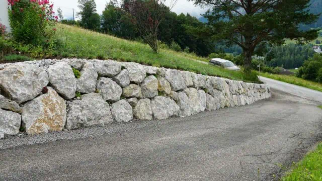 verlegung-wurfsteinmauer-kalkstein-rossleithen_8