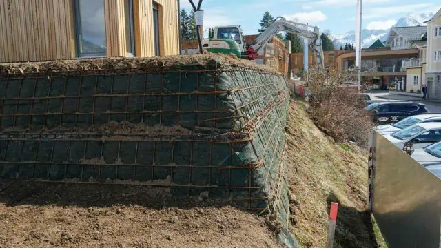 bewehrte_erde_windischgarsten_haus_mit_hanglage_sichern