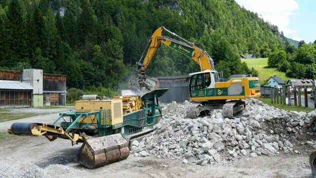 mobile_bauschuttaufbereitung_fuer_ressourcenschonenden_baustoffeinsatzg-16